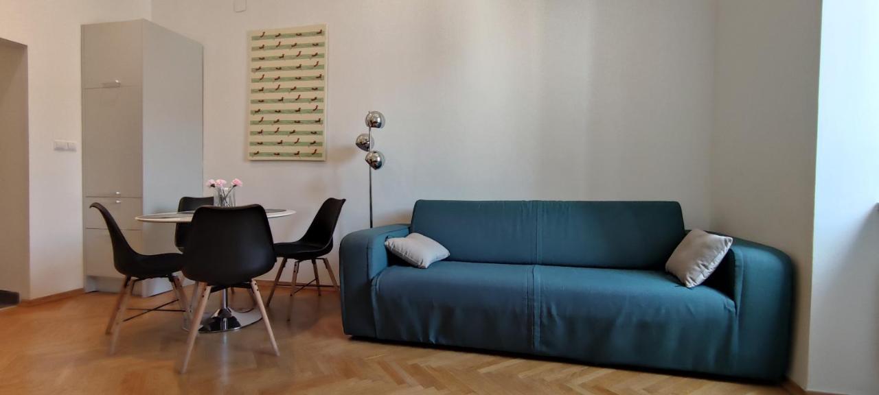 Apartment Milani With Private Garage Opatija Eksteriør billede